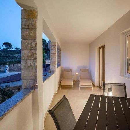 Grguric Apartments Palit المظهر الخارجي الصورة